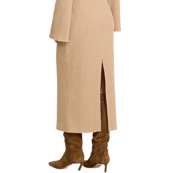 Express Tan Ribbed Knit Skirt, Sz L - Picture 2 of 4